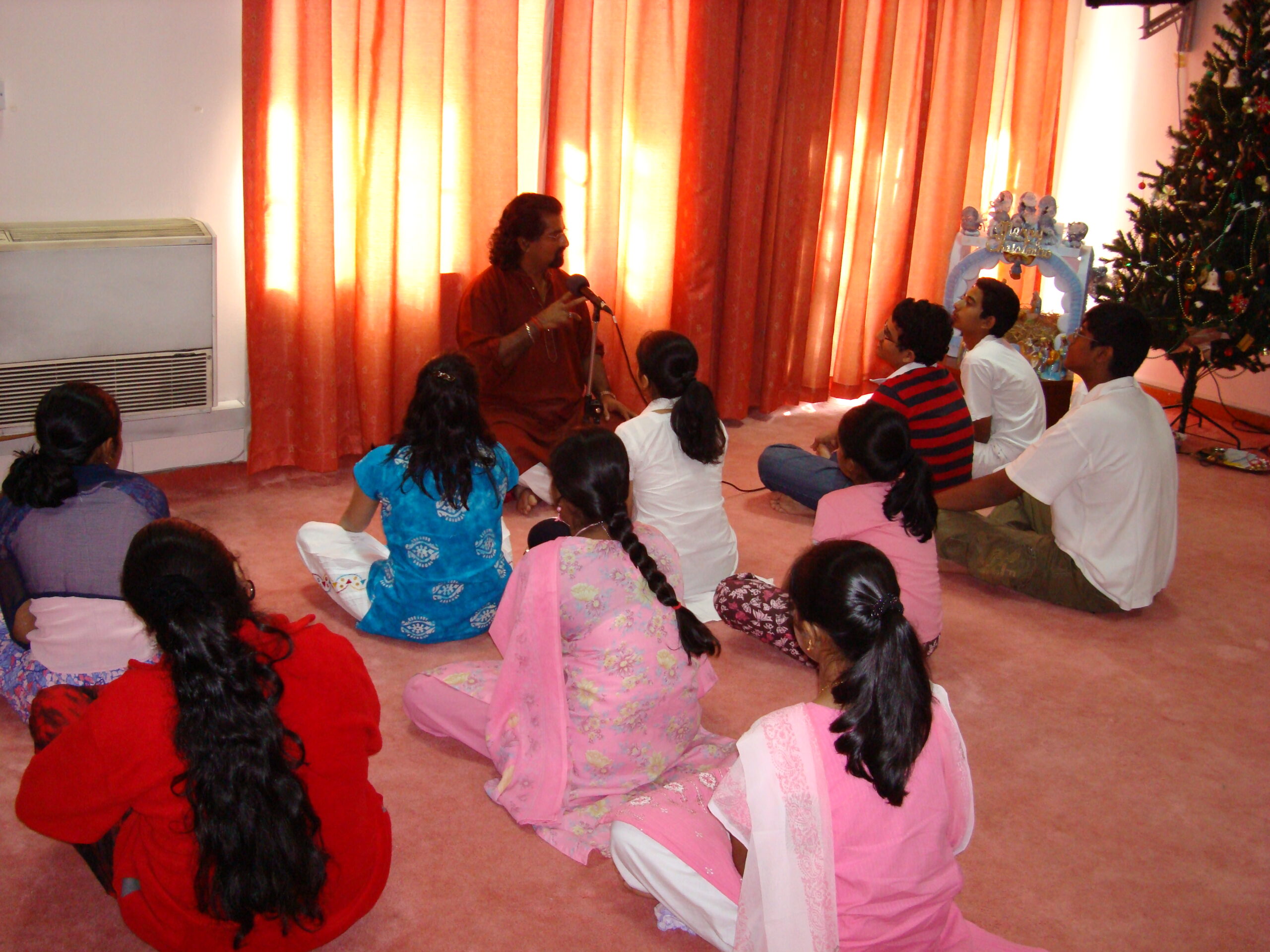 2007-12-19 - Mohanji - Qatar (5)