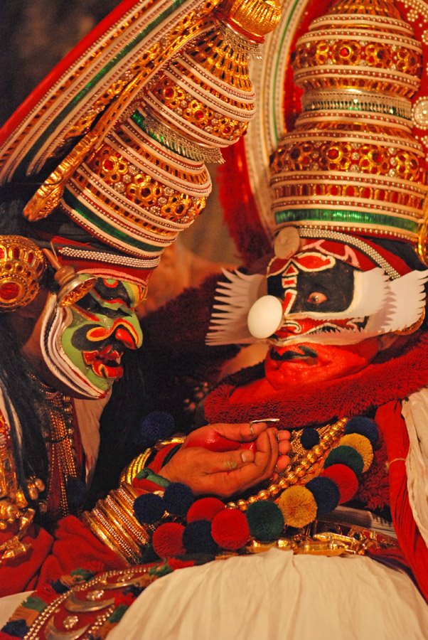 Brahmarishi Mohanji - Terrestrial Expressions - Life is a duel between the good and the bad. Whom you support - WINS