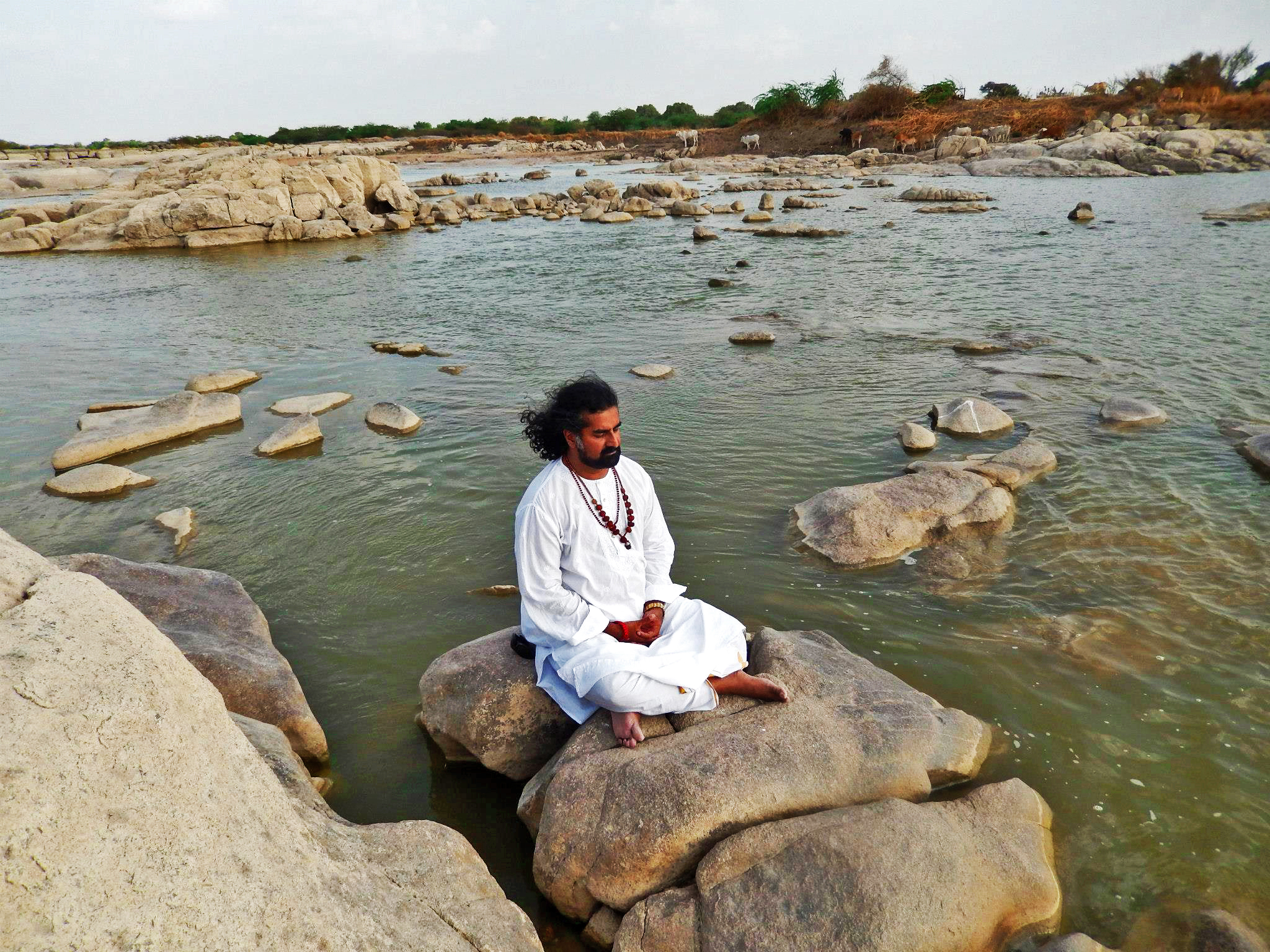 mohanji in the communion with almighty at the krishna river