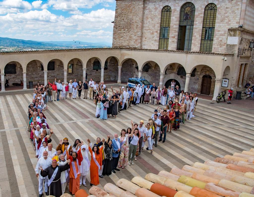 Mohanji as a peace activist in Assisi, Italy 3
