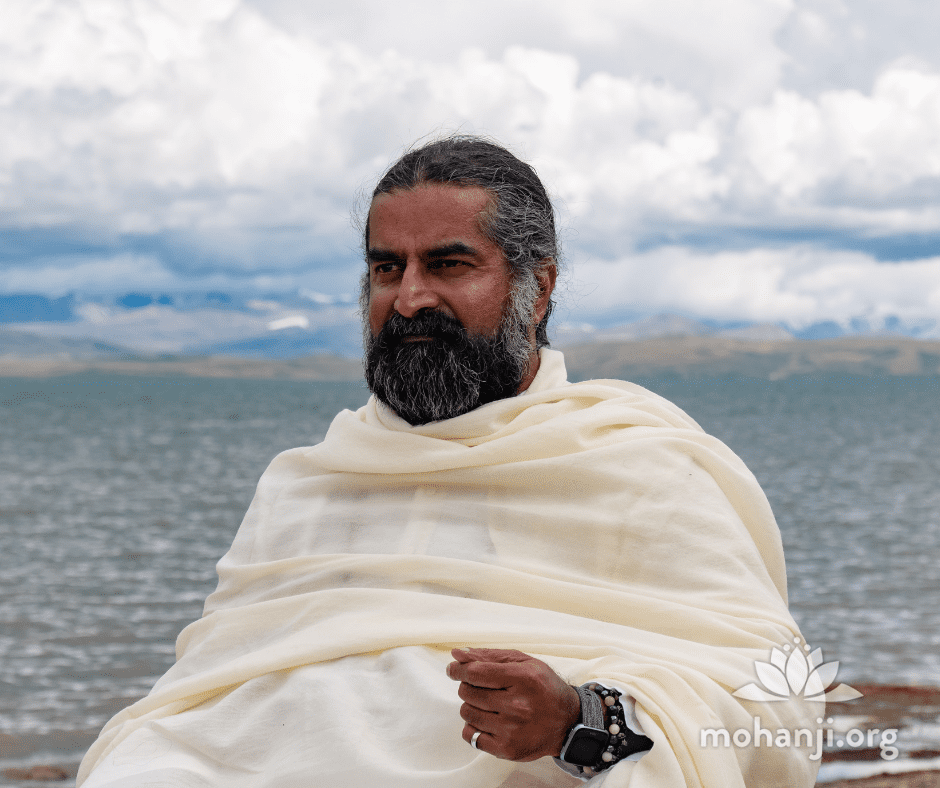 Mohanji at Manasarovar Lake 2019 - Kailash trip