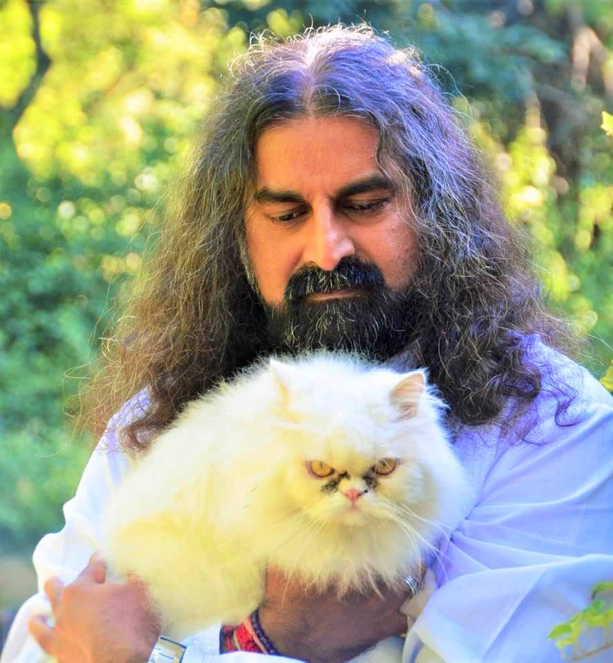 Mohanji with cat
