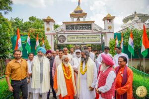 Mohanji and Goswami Sushilji Maharaj Discuss Interfaith Collaboration for Peace