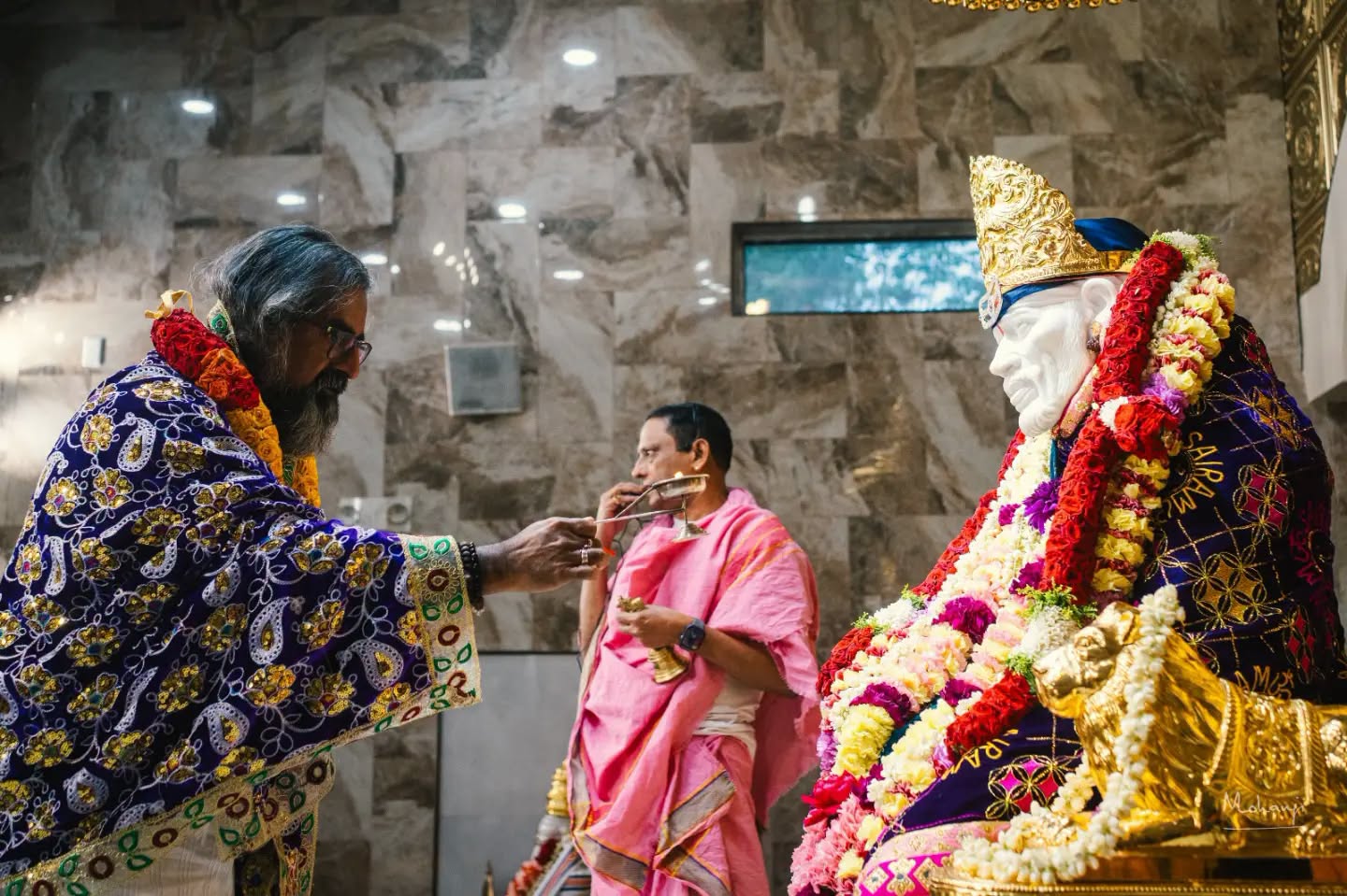 Mohanji at Sri Shirdi Sai Baba Mandir North Carolina